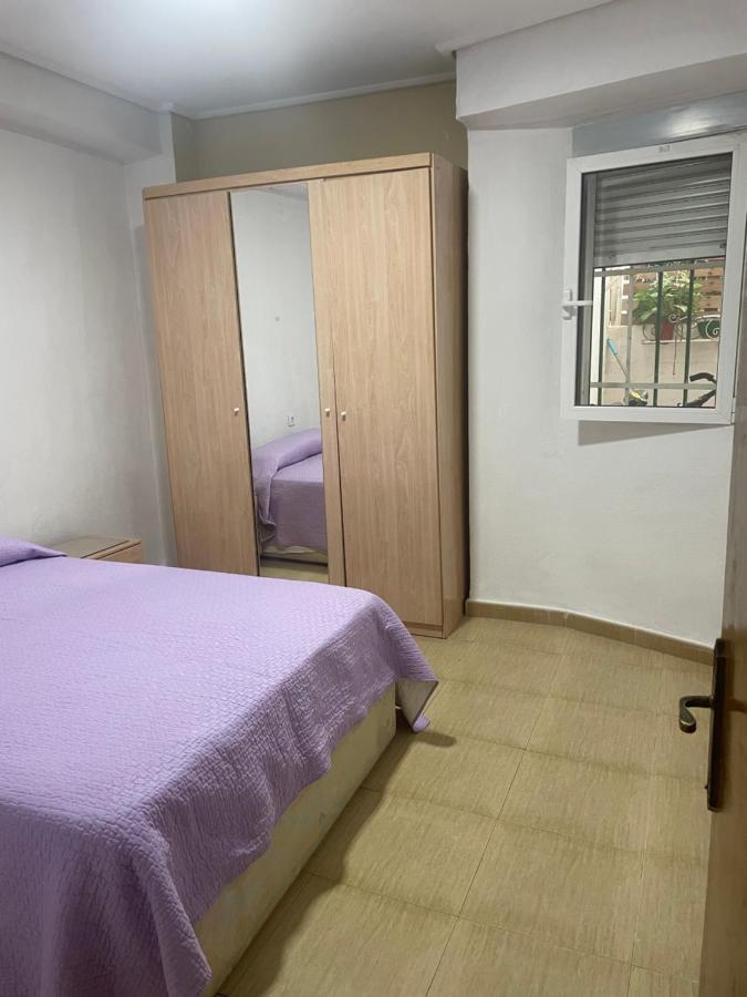 Habitacion Privada Workstay Valencia Luaran gambar